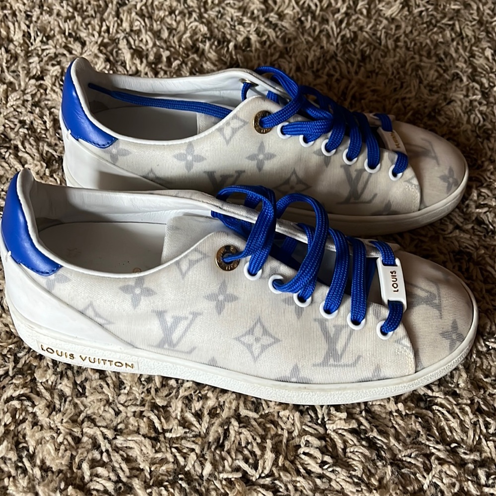 Louis vuitton sneakers for women 34 1/2. Used maybe 3 times. Great condition
